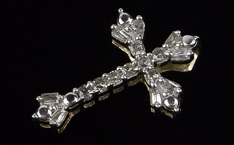 Stunning Vintage Gold Over Sterling Diamond Cross Pendant: Guaranteed Solid 925 Sterling Silver, in Excellent Condition