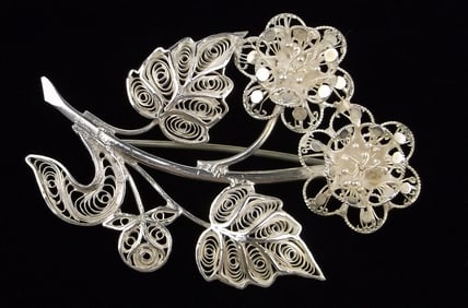 Mint Vintage 1960s Sterling Silver Filigree Flower Brooch