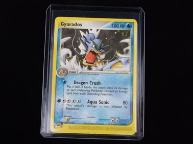 NM 2003 Pokemon Gyarados Card Dragon Crush Dragon Set
