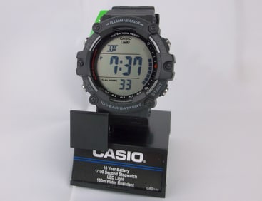 New Boxed Big Casio Illuminator Wristwatch Works Great