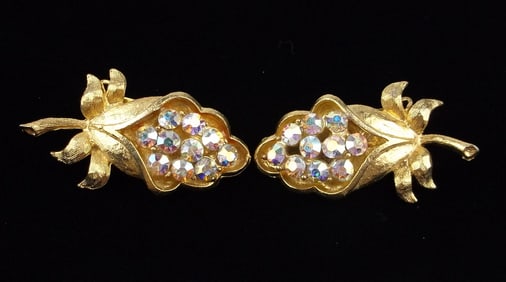 Mint Vintage 1960s Aurora Borealis Rhinestone Earrings