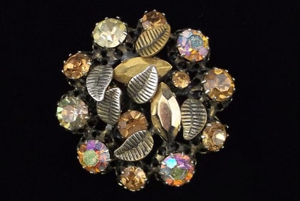 Stunning Vintage 1950s Austria Crystal Brooch