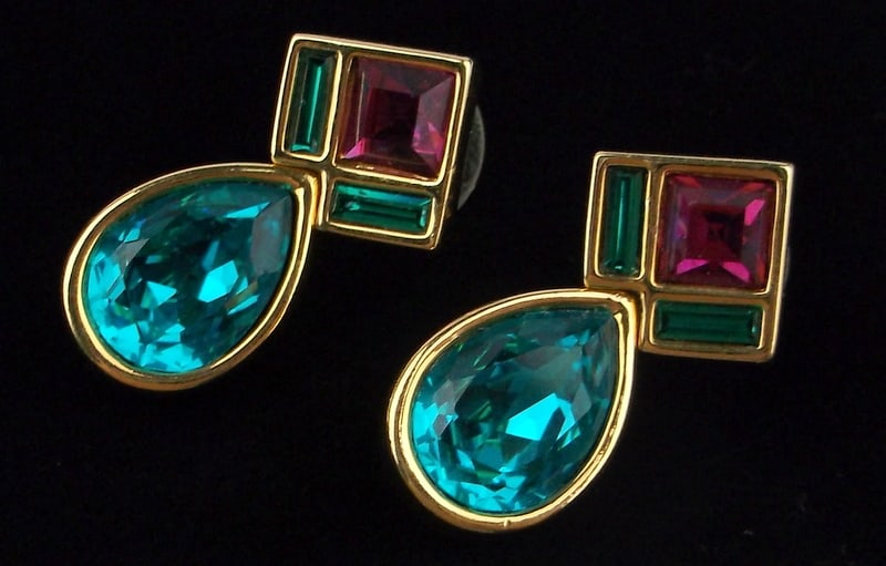 Mint Vintage Swarovski Crystal Drop Earrings Swan Signed (1 of 3)