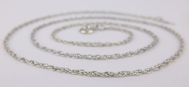 Mint Vint 1950s Sterling Silver Helix Rope Chain Necklace 16.5"