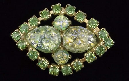 Mint Vintage 1950s Rhinestone Brooch