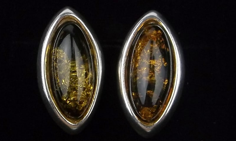 Mint Sterling Silver Healing Amber Earrings: Guaranteed Solid 925 Sterling Silver, in Excellent Condition