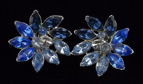 Stunning Vintage 1950s Rhinestone Star Brooch