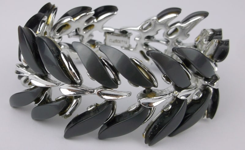 Mint Vint 1950s Claudette Lucite Bracelet 7.25": Mint Condition, In Like New Condition, Perfect