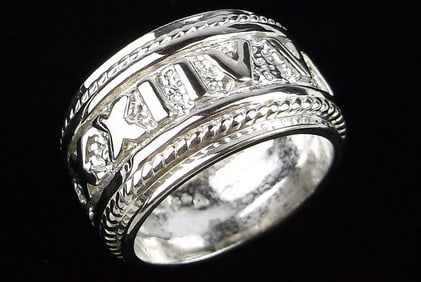 Mint Big Thick Heavy Designer Sterling Silver Roman Ring 7.5