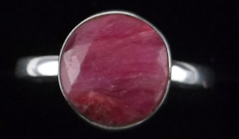 Mint Sterling Silver 1.5ct Ruby Solitaire Ring 7