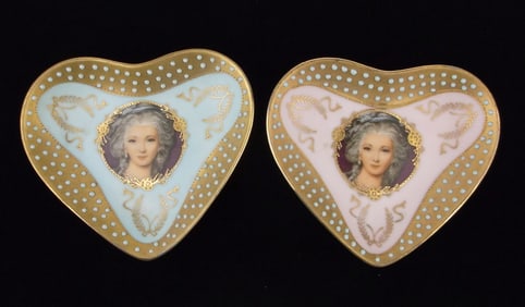 Rare Mint 1950s Ardalt Marie Antoinette Hand Painted Trays