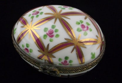 Mint Vint Limoges Peint Main Porcelain Egg Trinket Box Hand Painted