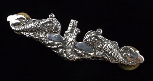 Mint Vint Thick US Navy Sterling Submarine Warfare Dolphin Medal