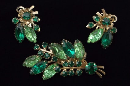 Mint Vintage 1960s Rhinestone Brooch Earrings Set