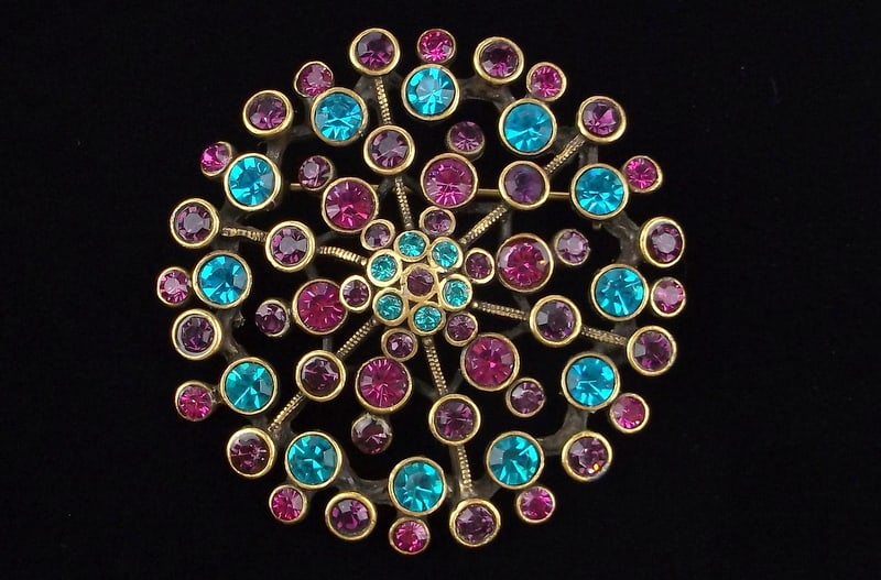Big New Vintage 1960s Designer Rhinestone Brooch Well Made (1 of 2)