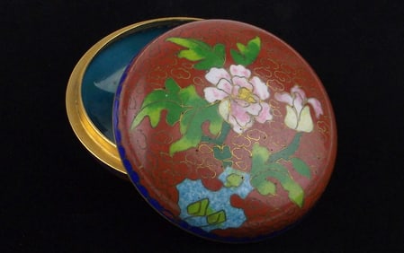 Stunning Vintage Cloisonne Trinket Box