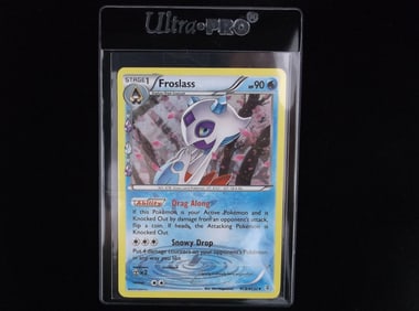 NM+ 2016 Pokemon Froslass Radiant Holo RC8 Drag Along