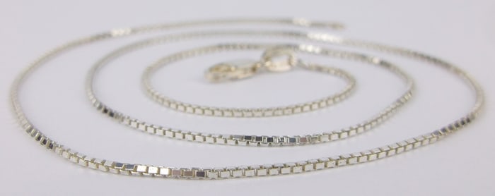 Mint Vintage Italian Sterling Silver Box Chain Necklace 16"