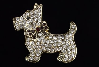 New Boxed Monet Rhinestone Christmas Dog Brooch