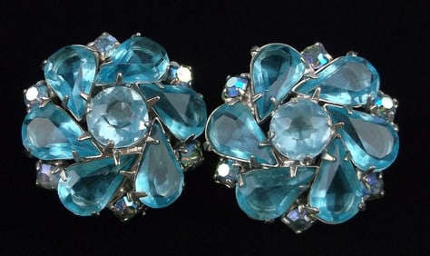Mint Vintage 1960s Juliana Blue Rhinestone Earrings