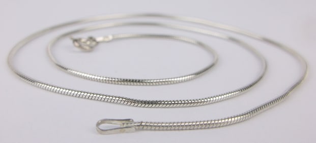 Mint Vintage Italian Sterling Silver Chain Necklace 16"