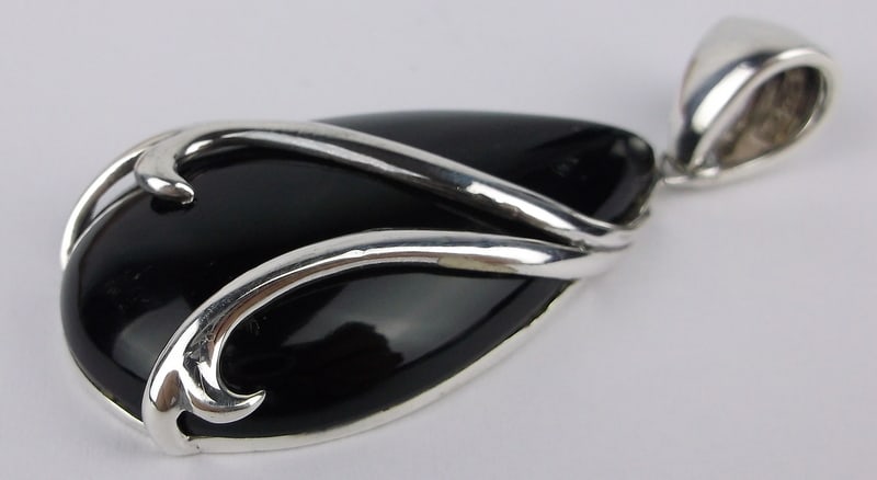 Mint Big Heavy Designer Sterling Silver Onyx Teardrop Pendant (1 of 3)