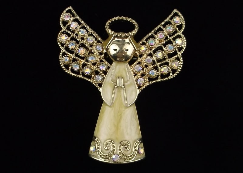 New Boxed Monet Enameled Rhinestone Christmas Angel Brooch: new condition
