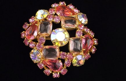 Mint Vintage 1960s Aurora Borealis Rhinestone Brooch Juliana?