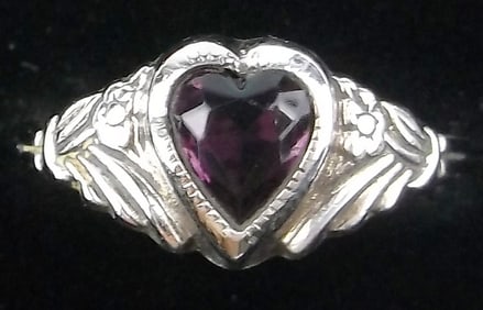 Mint Antique 1930s Sterling Silver Purple Heart Ring 5 Art Deco