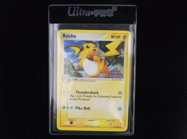2006 Pokemon Raichu EX Holon Phantoms Holo Card