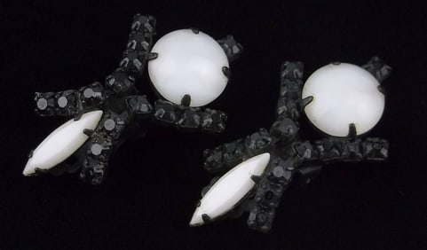 Mint Vintage 1950s Rhinestone Drop Earrings