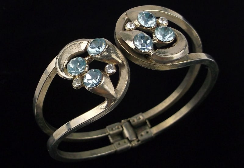 Gorgeous Vintage 1950s Rhinestone Clamper Bracelet (1 of 3)