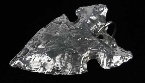 Mint Vintage 1950s Navajo Sterling Silver Arrowhead Pendant