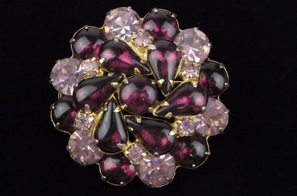 Mint Vintage 1950s Weiss Rhinestone Brooch