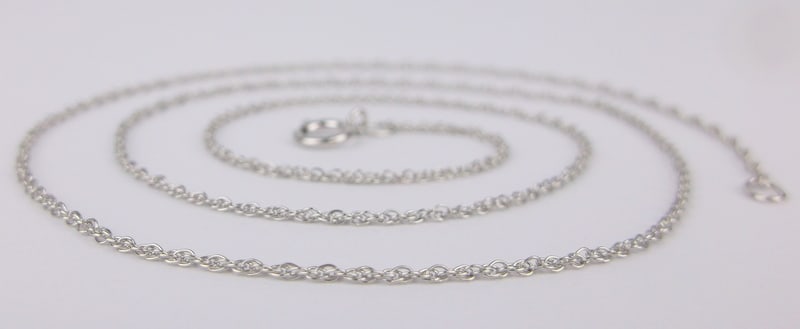 New Vintage Italian Sterling Silver Helix Rope Chain Necklace 18": Solid Sterling Silver Guaranteed, in Brand New Never Worn Condition.