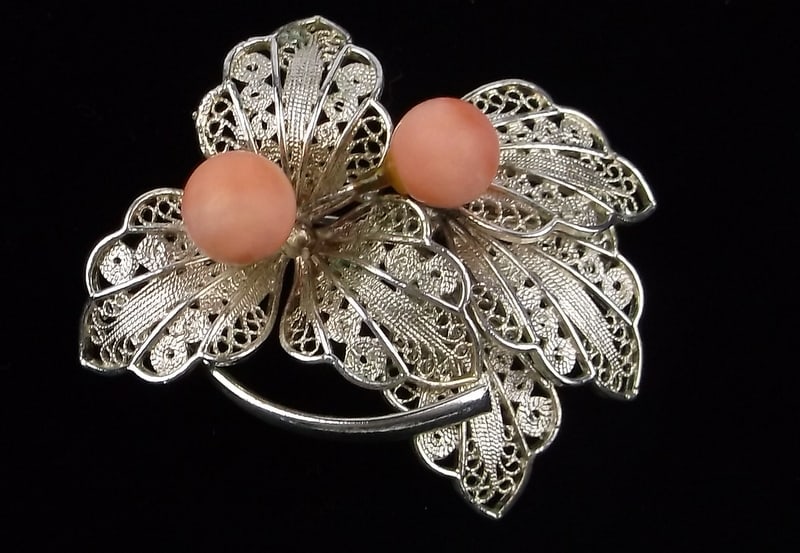 Mint Vintage 1970s Sterling Silver Pink Coral Filagree Brooch (1 of 2)