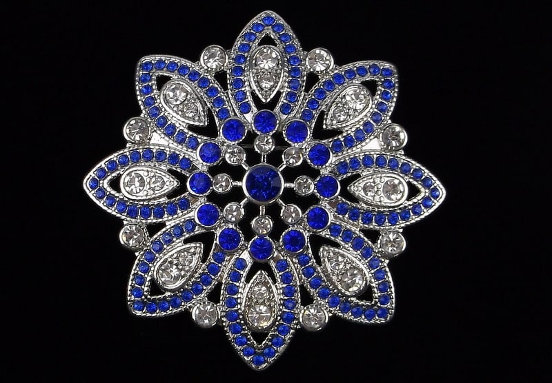 New Boxed Monet Cobalt Blue Rhinestone Brooch (1 of 2)