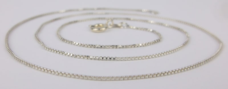 Mint Vintage Italian Sterling Silver Box Chain Necklace 18" (1 of 2)