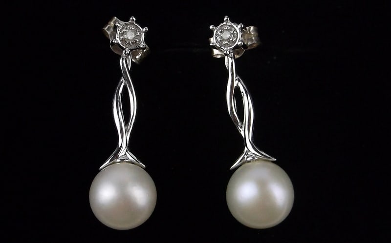 Mint Vint Designer Sterling Silver Diamond Pearl Drop Earrings (1 of 2)