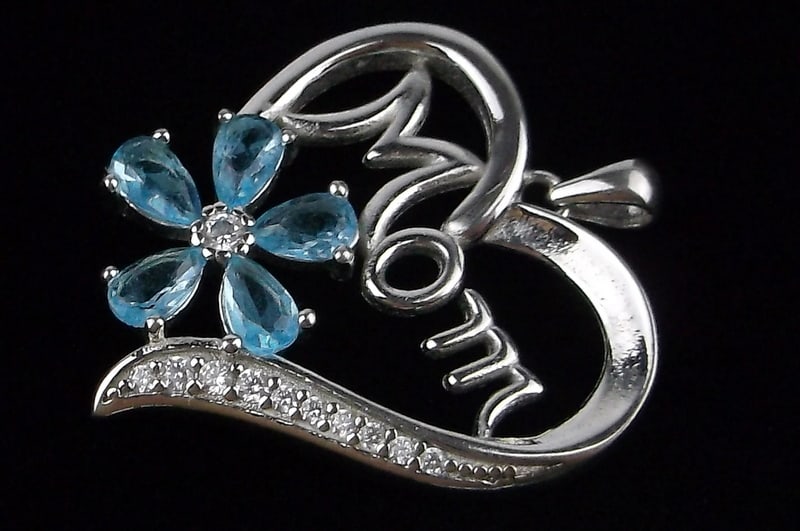 Mint Big Vintage Thick Sterling Silver Mom Pendant (1 of 2)