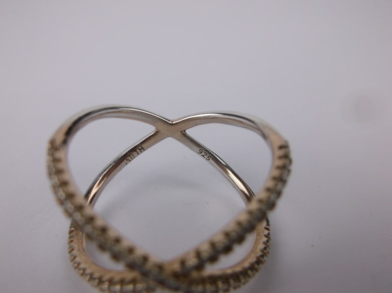 Stunning Sterling Silver Atomic Crossover Ring 8.5 - 3