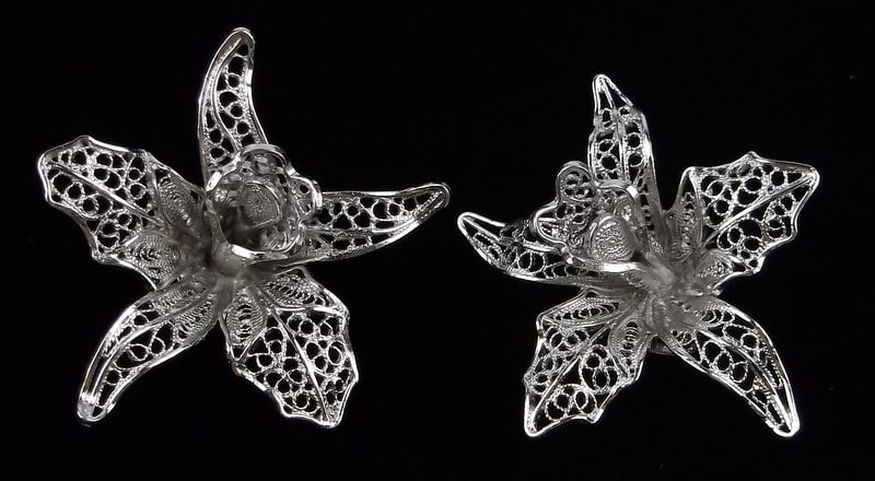 New Big Vintage 1970s Sterling Silver Filagree Flower Earrings (1 of 2)