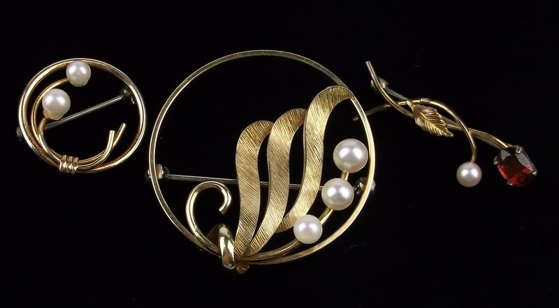 3 Vintage 1950s Krementz 12kt GF Pearl Rhinestone Brooch Lot (1 of 2)