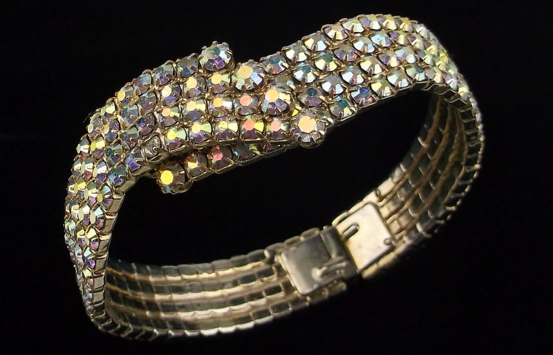 Mint Vint 1950s Aurora Borealis Rhinestone Clamper Bracelet 6-8" (1 of 4)