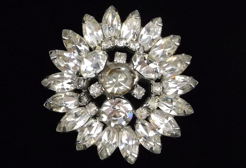 Mint Big Vintage 1950s Rhinestone Star Brooch (1 of 3)