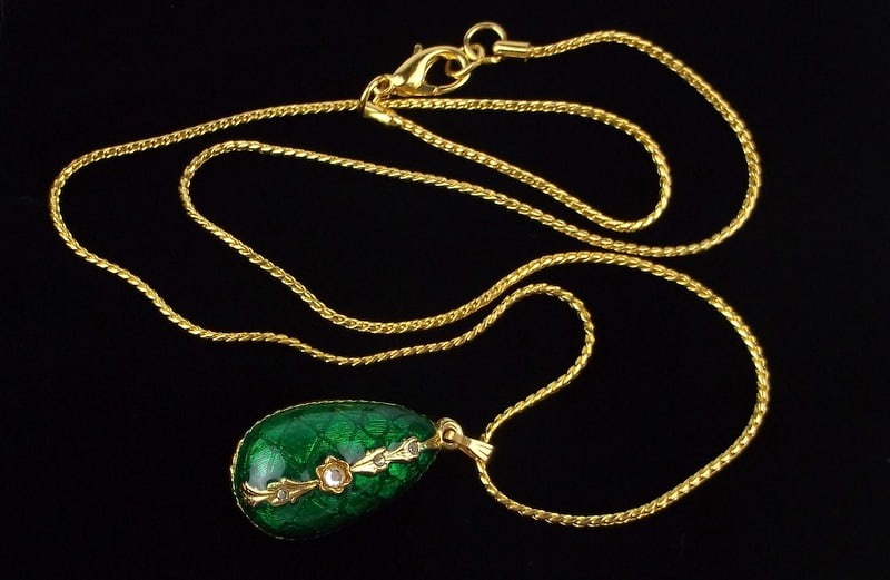 New Vintage Enameled Rhinestone Egg Necklace 20": new condition