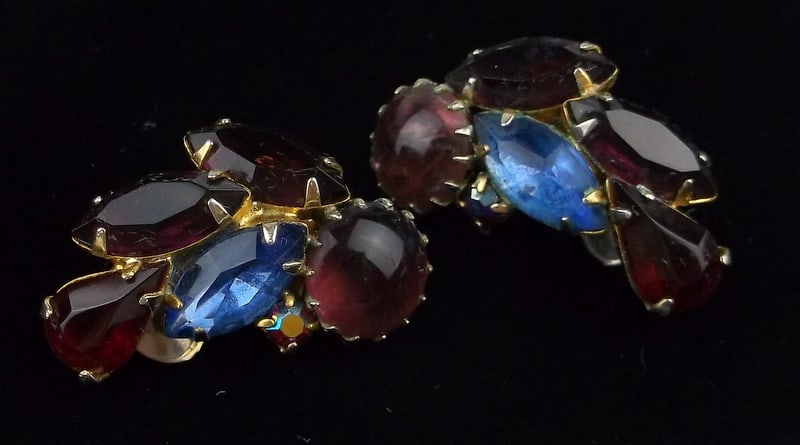 Gorgeous Vintage 1960s Juliana Rhinestone Earrings (1 of 2)
