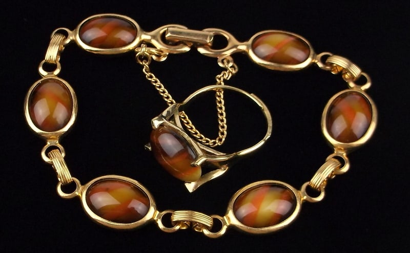 New Vint 1960s Sarah Coventry MOD Bracelet Ring 7.5" 5-9 Set: new condition