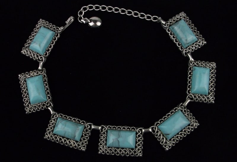 Mint Vint 1960s Blue Marbled Lucite Necklace 17": Mint Condition, In Like New Condition, Perfect