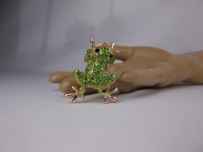 Mint Enameled Rhinestone Tree Frog Brooch - 2